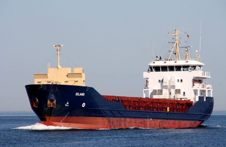 BioMar setter inn ny fôrbåt