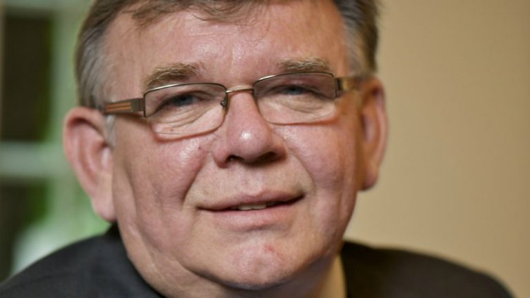 Malek dropper laks på Island