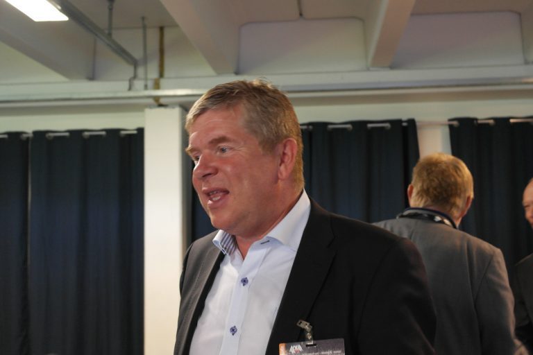 – Lavmål om lakseoppdrett