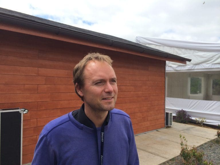 Bidrar til oppgang