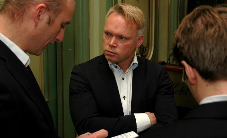 SalMars finansdirektør trekker seg
