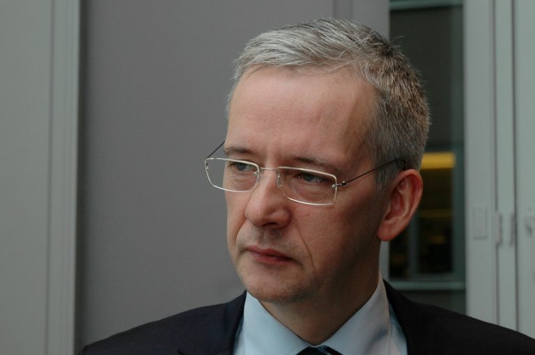 Bakkafrost-sjefen utelukker landbasert oppdrett av laks