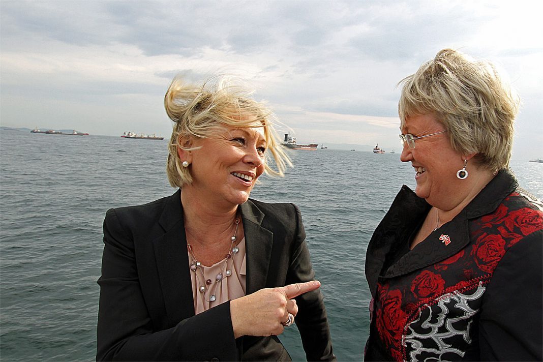 Næringsminister Monica Mæland og fiskeriminister Elisabeth Aspaker.
