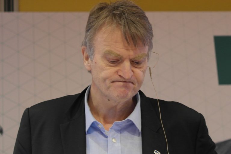 – At havbruk skal erstatte olje, det har jeg ingen tro på