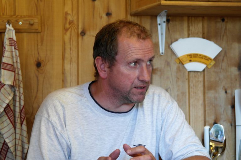 Sørsmolt skynder seg sakte