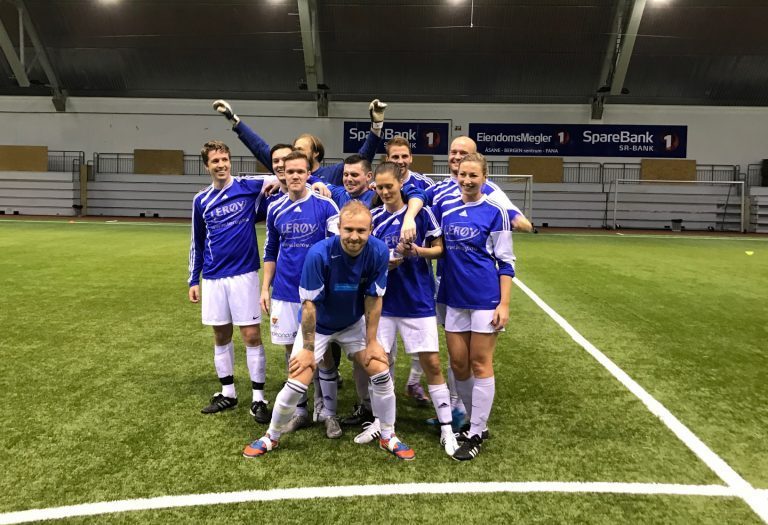 Nådeløst oppgjør i Vestlandshallen