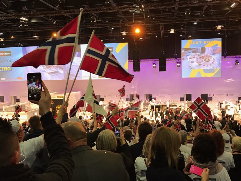Tar med seg oppdrettskveite til Lyon