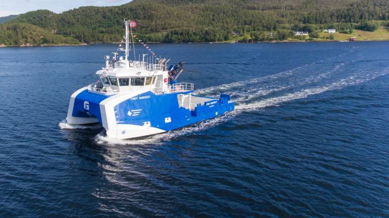 25 meter lang katamaran går inn på femårig kontrakt med Marine Harvest