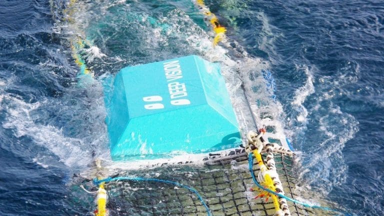 Bruker tre millioner på «fiskefotoutstyr»