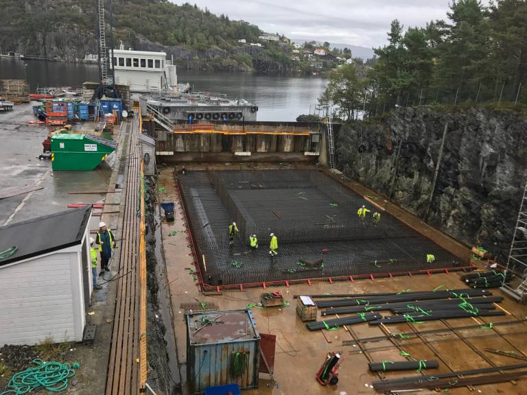 Laster opp med ordrer for betongflåter
