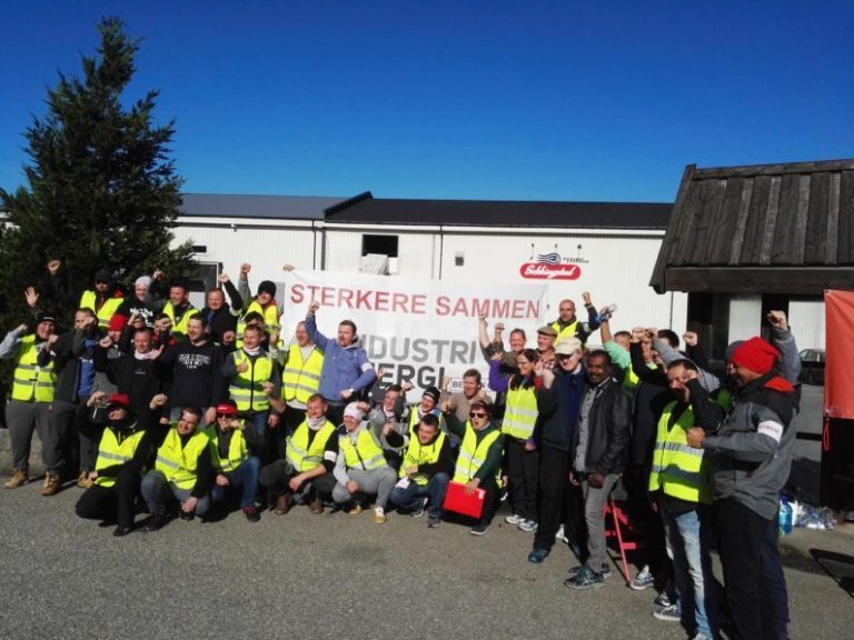Ansatte ved kassefabrikk varsler sympatistreik med Norse Production