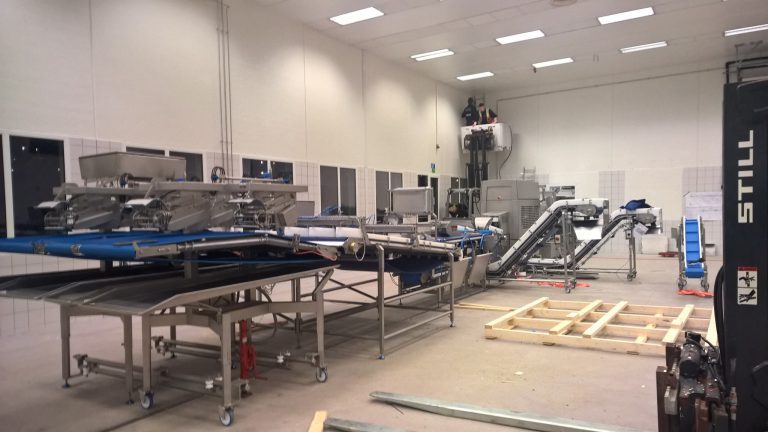 Lakselinjen er ankommet, nå nærmer Finnmark Fisk seg produksjonsstart