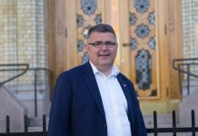 Hadsel-ordføreren hevder Sigerfjord Fisk ønsket å selge – Røyeoppdretteren sier nei