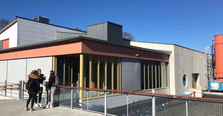 På fredag får Strand i Ryfylke Norges mest moderne opplæringssenter for havbruk