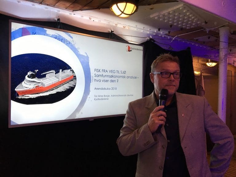 Ny rapport: Laksetransport sjøveien kan redusere klimagassutslipp med over 70 prosent