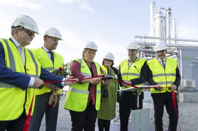 Nyåpnet fabrikk skal produsere biogass av lakseavfall