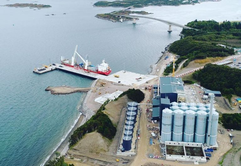 Marine Harvest nye fôrfabrikk i Skottland er snart ferdigstilt