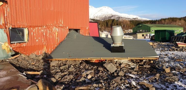 Bøteriet i Steigen fikk skader for flere millioner kroner etter storm: – Aldri opplevd maken til ekstremt uvær
