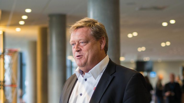 – Vi kan jo ikke agere ut fra påstander. Vi må agere ut fra faktiske forhold