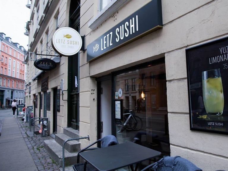 Danmarks største sushi-kjede stengte alle sine restauranter tirsdag i protest mot verdenshavenes tilstand