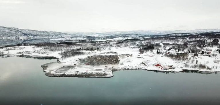 I august starter grunnarbeidet for SalMars nye gigantfabrikk på Senja