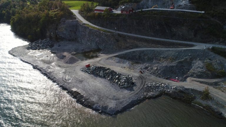 Her skal Alsaker Fjordbruk produsere 17 millioner postsmolt i året