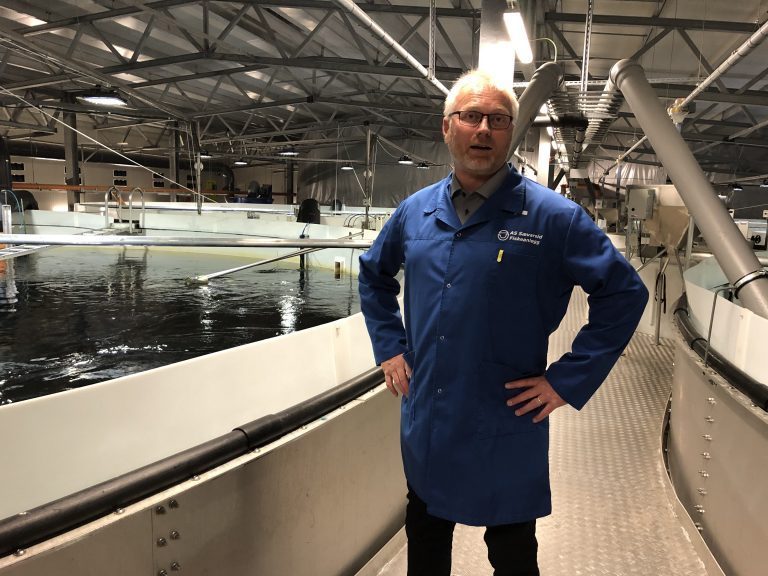 – Politikere og menigmann tror at det er veldig lett å lukke et anlegg. Vi ser at det ikke er sånn