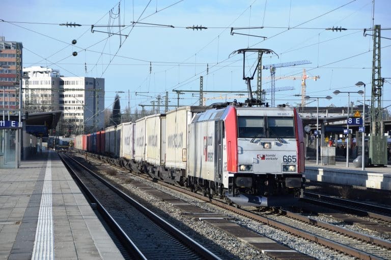 Denne uken går det første Color Line-godstoget på Kontinentet