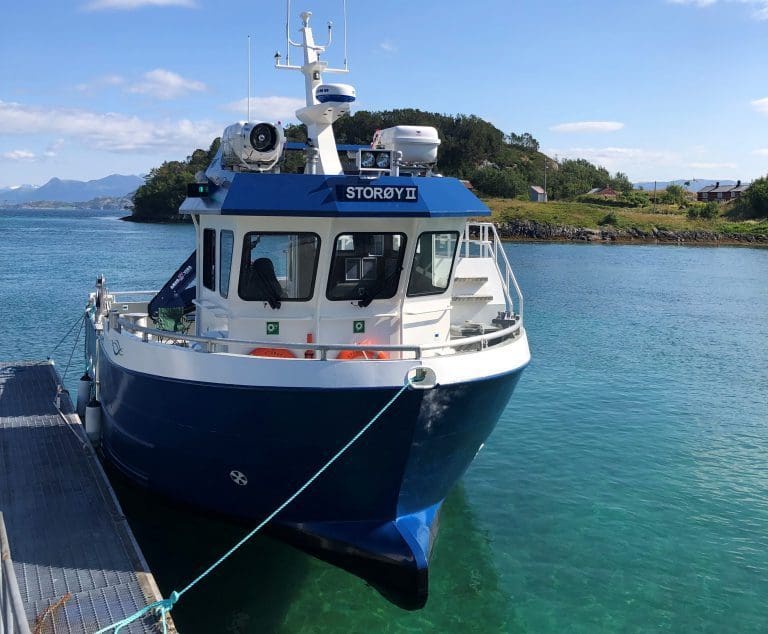 Knutshaugfisk inngår båtkontrakt med Folla Maritime Service