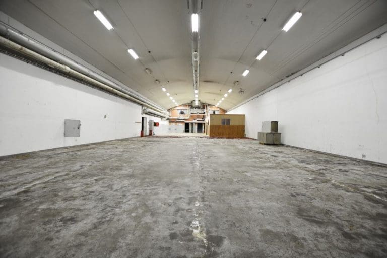 – Noe av motivasjonen til å starte opp med landbasert lakseoppdrett er svekket økonomi i grønnsaksproduksjonen