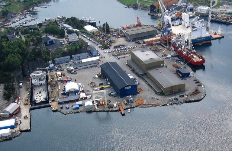Storesund Marine Service kjøper 100 prosent av aksjene i Halsnøy Dokk