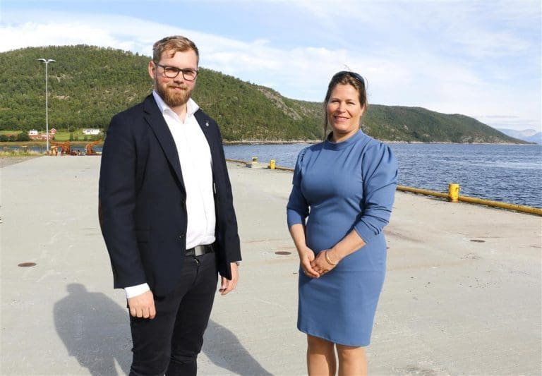 Landbasert oppdretter får drahjelp fra fylkesrådet