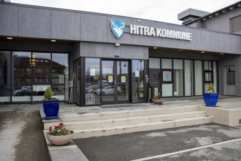 Hitra holder koronastengt i tre uker fremover