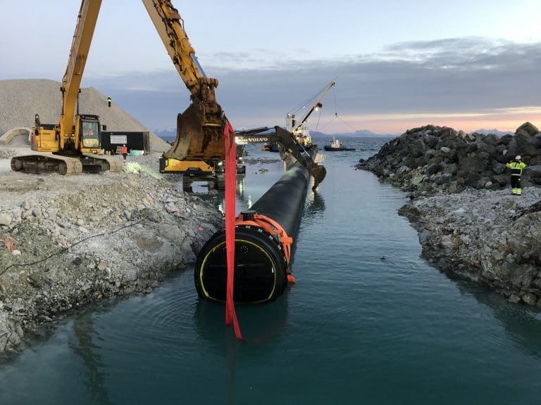 Nå er hovedpulsåren koblet til Andfjord Salmons oppdrettsanlegg på Andøya