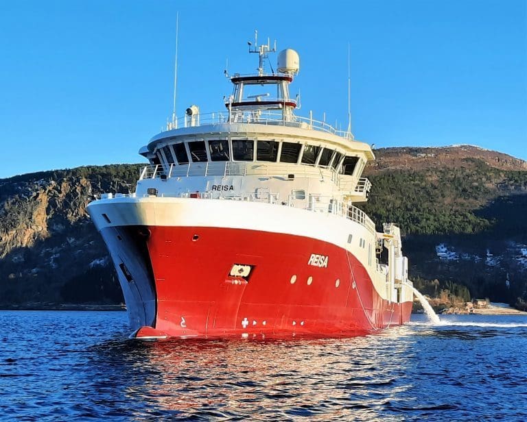 I dag får Norsk Fisketransport overlevert nybygget “Reisa”