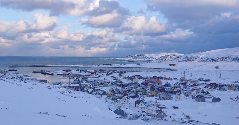 Vil produsere &laquo;verdens mest miljøvennlige laks&raquo; på land i denne finnmarkskommunen