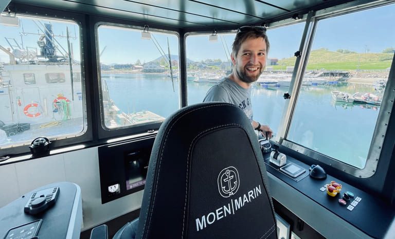 I dag ankom den første hybridbåten Kvarøy. iLaks gikk ombord