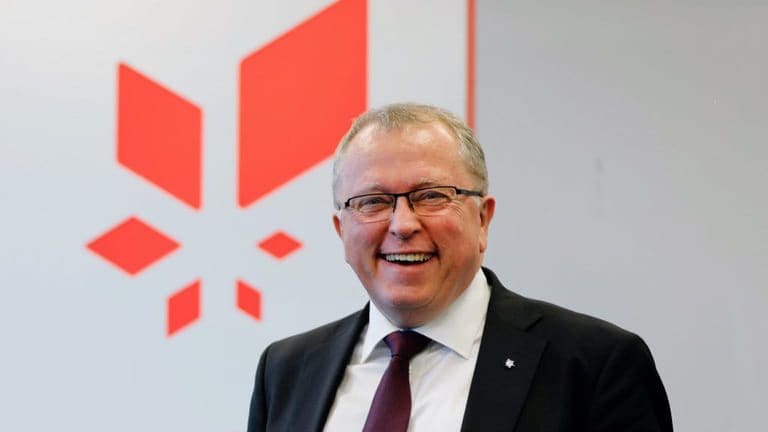 Tidligere Equinor-sjef Eldar Sætre blir ny styreleder i Vartdal Plast