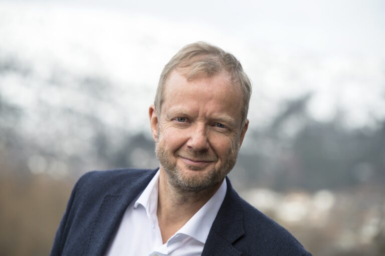 Finansielle og fysiske kontrakter likebehandles i skatteloven