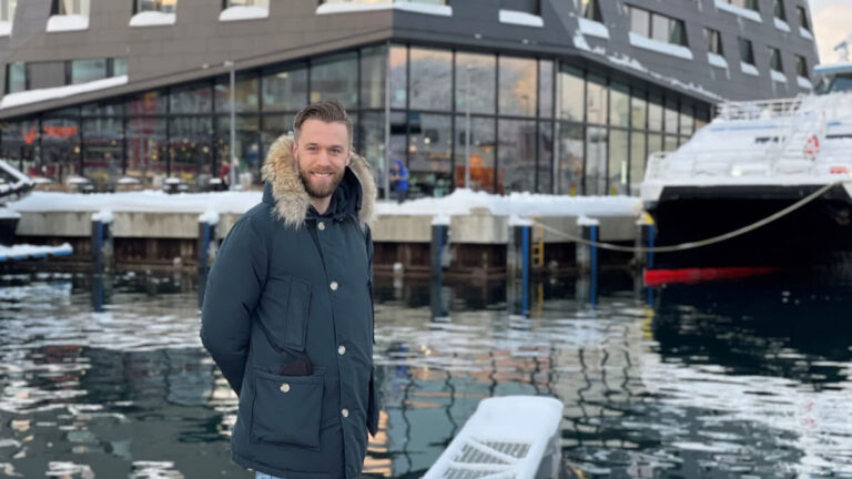 – Når et selskap har betalt en årlig avgift til oss, er de i prinsippet eksportør det året