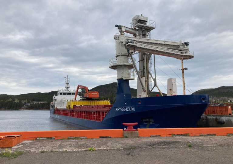 Bio Feeder-båt krysset Atlanteren med fiskefôr