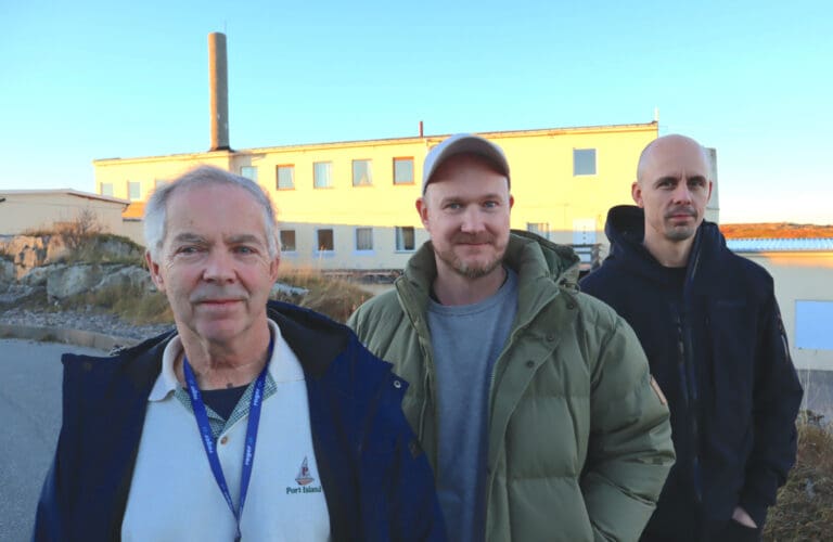 Abelvær Filetfabrikk åpner nytt fryselager etter brannen for to år siden