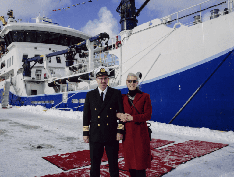 “Inter Atlantic” døpt