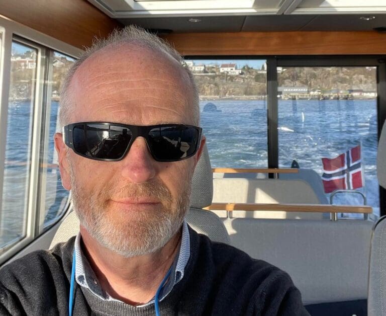 Han var en av gründerne bak Holbergfondene. Nå begynner Hogne Tyssøy som CFO i Ovum
