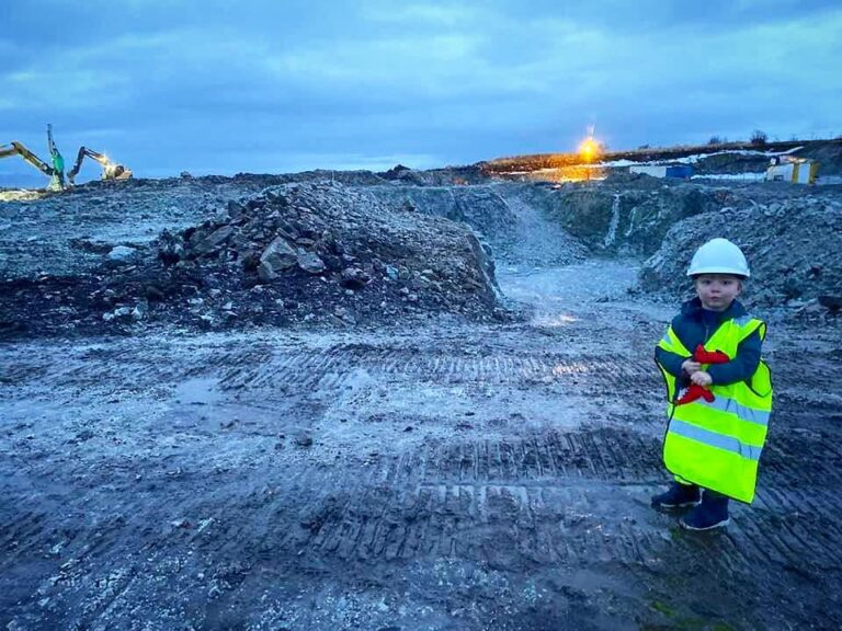 Løypemelding fra Andfjords utgraving på Kvalnes: – Ligger foran skjema