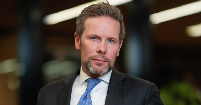 Nå blir han partner i Wikborg Rein