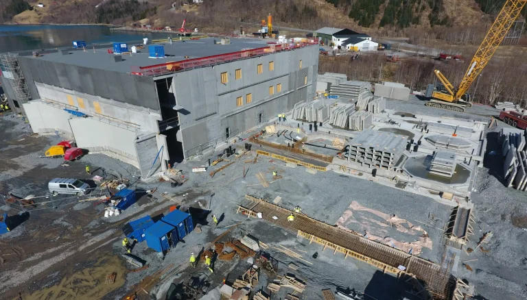 Helland Silosystem skal levere fôringsanlegg til Helgeland Smolt