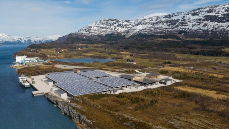 Multinasjonalt private equity-fond tar kontroll og sikrer finansiering av landbasert oppdrettsanlegg på Nesna