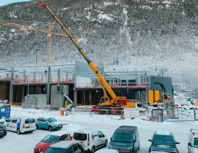 Endúr betaler en milliard kroner for Total Betong-gruppen – med penger fra Witzøe