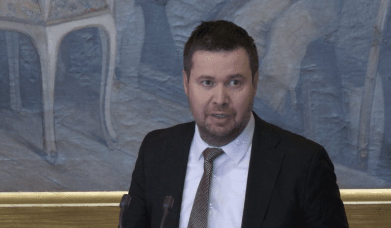 – Senterpartiet vil ha en mest mulig samlet behandling av dette